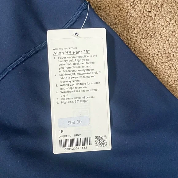 🥰Lululemon 🥰 - Picture 3 of 5